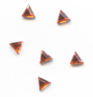 Strassz háromszög narancs 50/cs
